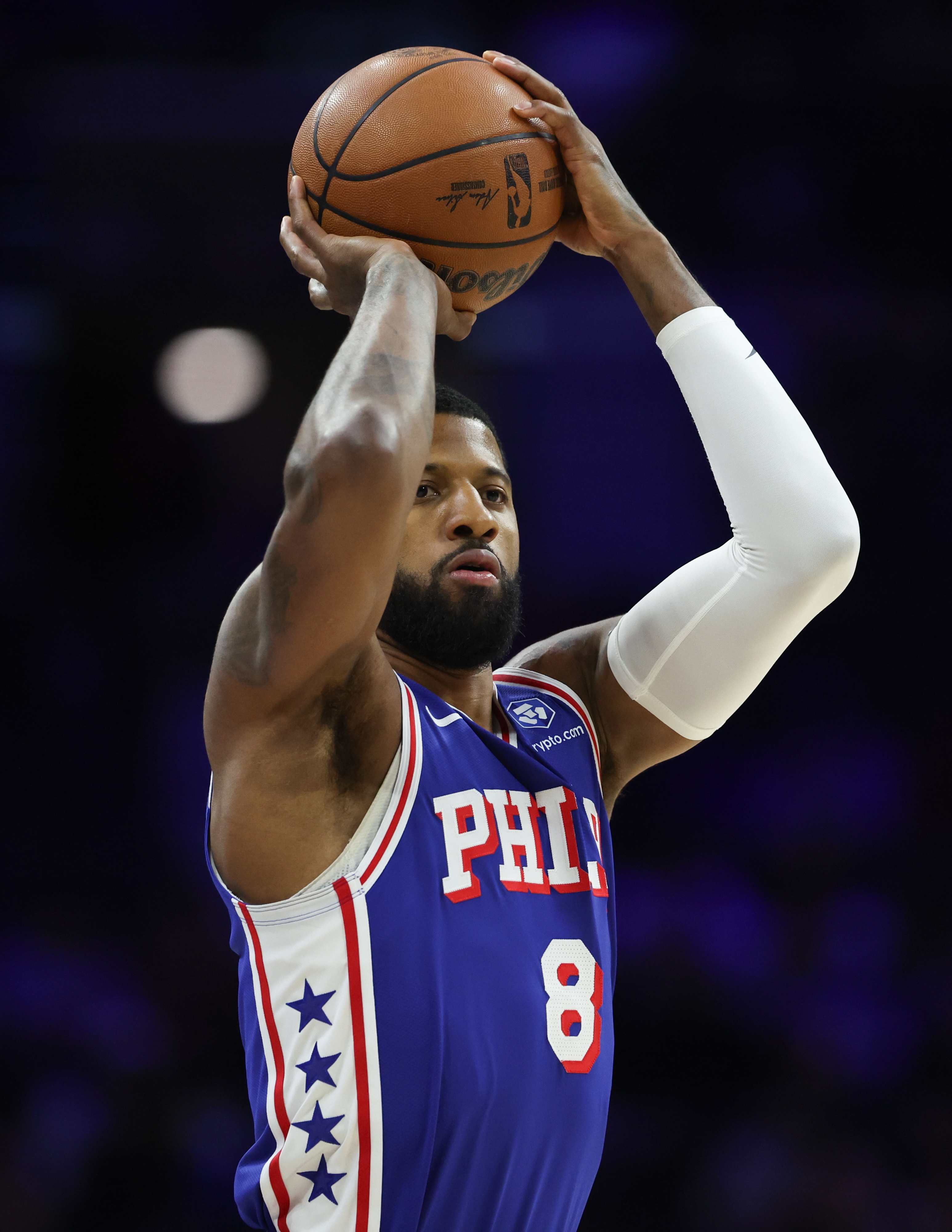 开云体育下载-本赛季还没打过背靠背！乔治：明天醒来看看感觉如何 希望能打